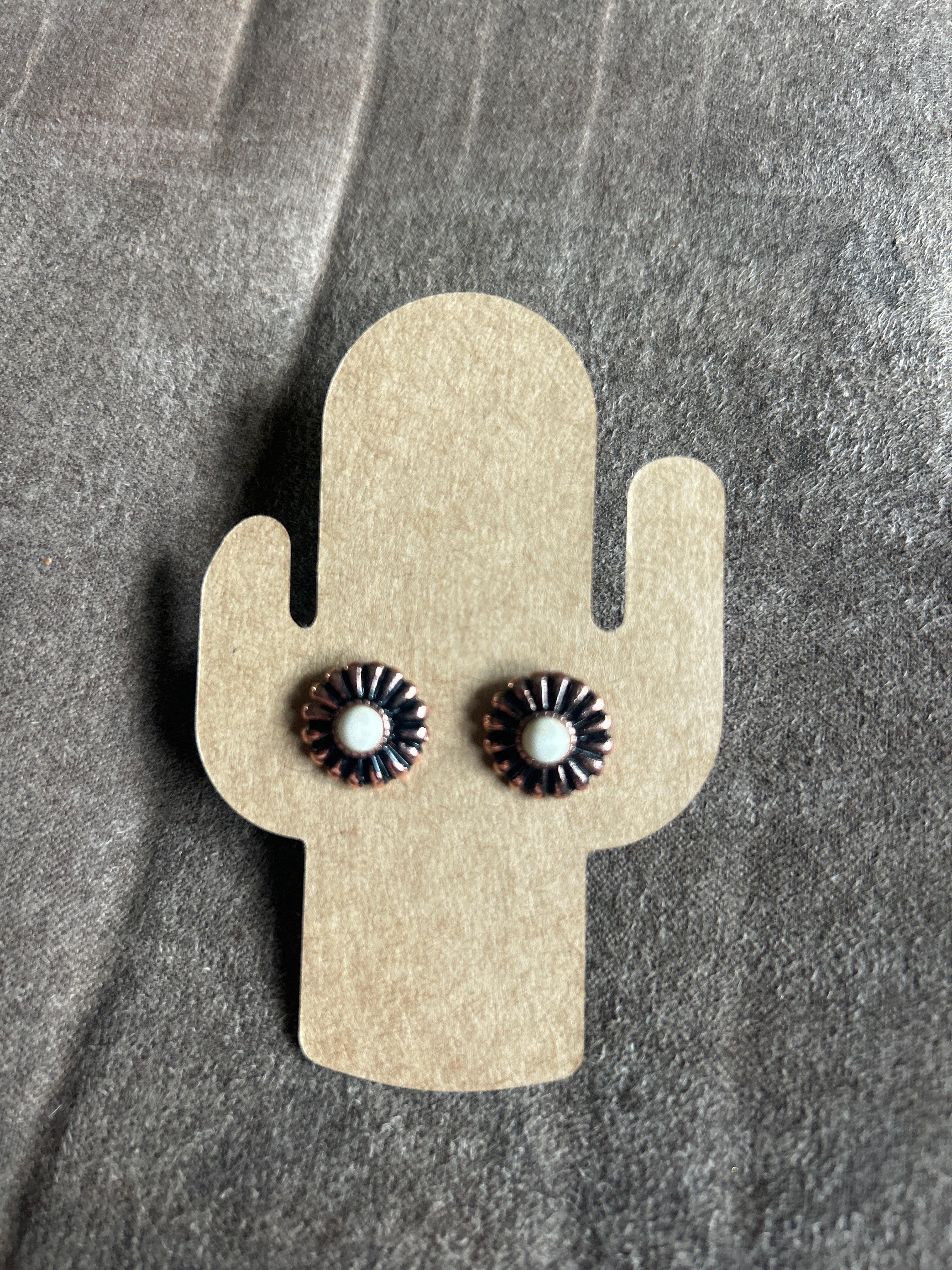 Round White Earrings-32