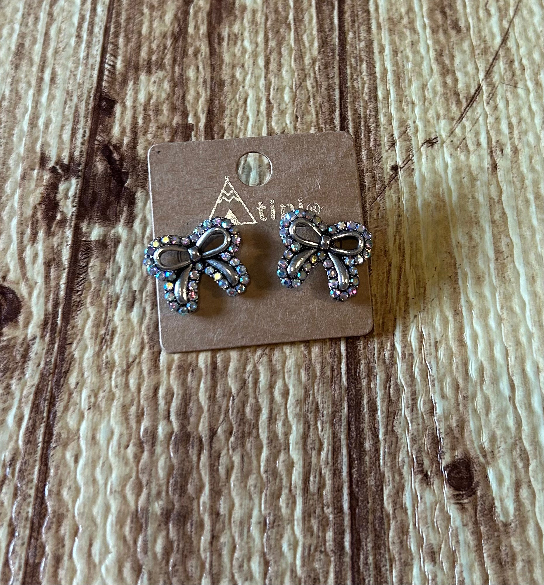 Snowing West: Western Crystal Ribbon Earrings
